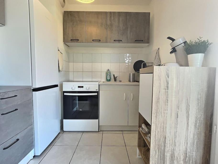 Le Florentin Romans-sur-Isère Exterior foto
